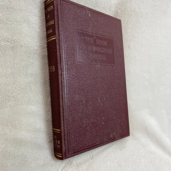 Vintage 1959 The Book of Knowledge Annual Adult Owned The Grolier Society - Picture 3 of 11